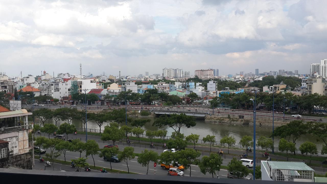 Saigon Inncrowd 2 ホーチミン市 エクステリア 写真